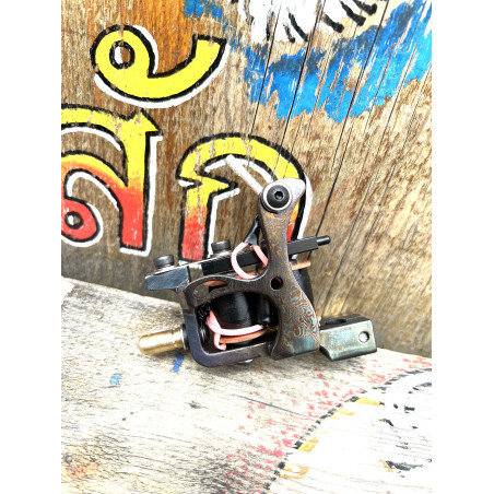 Baker Modifies Jonesy Liner